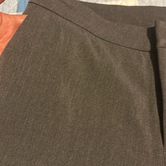 NWT From the Kloth Bermuda Dress
Shorts Gray - Picture 10 of 13